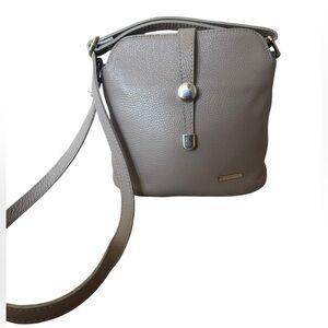 Venice Italian Leather tan cross body purse with long shoulder strap